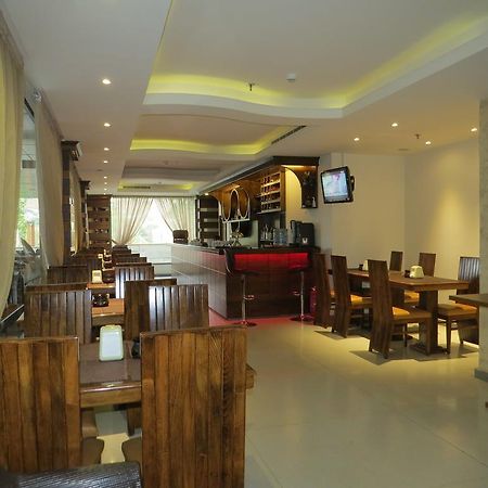 Hotel Le Noble Zouk El Kharab Esterno foto