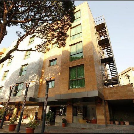 Hotel Le Noble Zouk El Kharab Esterno foto