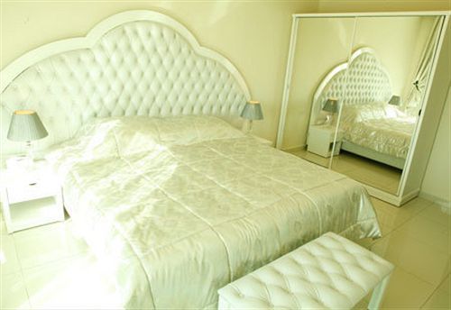 Hotel Le Noble Zouk El Kharab Esterno foto