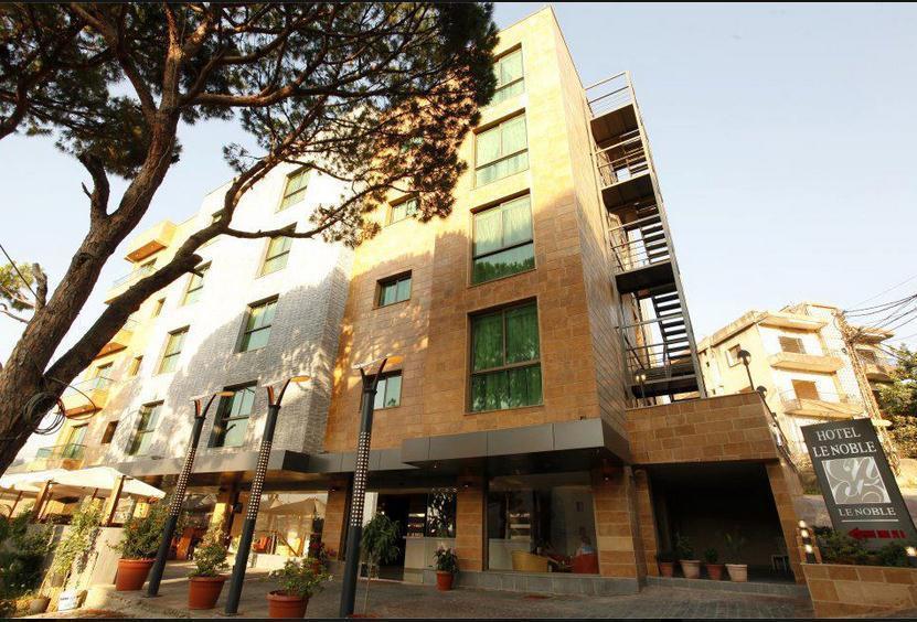 Hotel Le Noble Zouk El Kharab Esterno foto